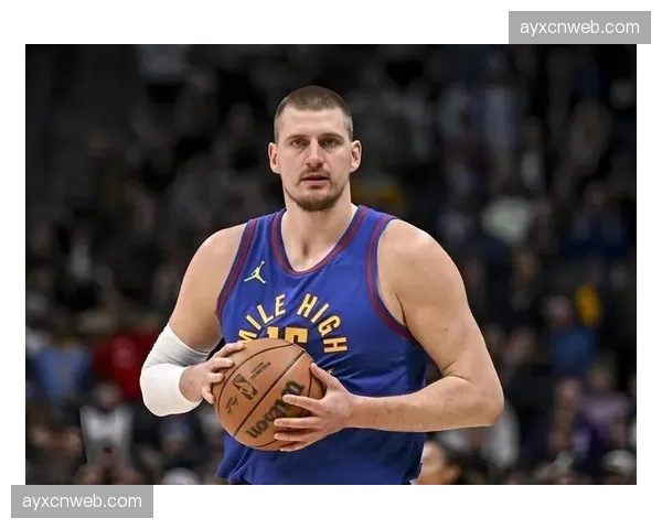 掘金进攻火力联盟顶级但防守短板明显，约基奇需在季后赛提升防守强度